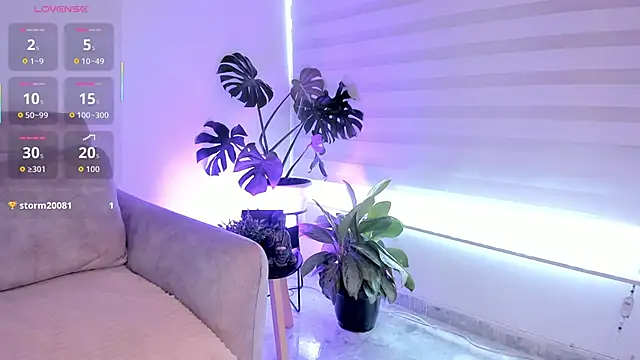 Estrer_collins webcam