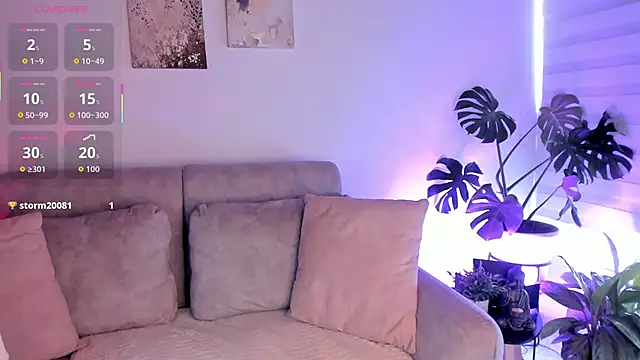 Estrer_collins webcam