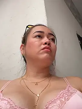 Danielavegax live sex cam