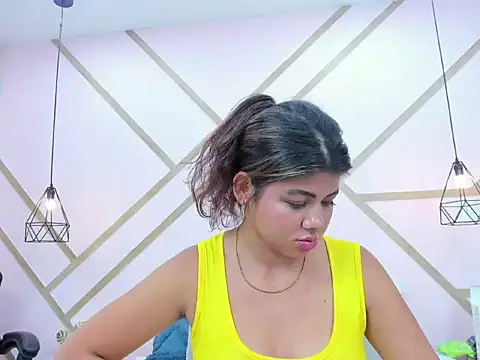 winnieclarke - WinnieClarke's free webcam - UK Sex Cams