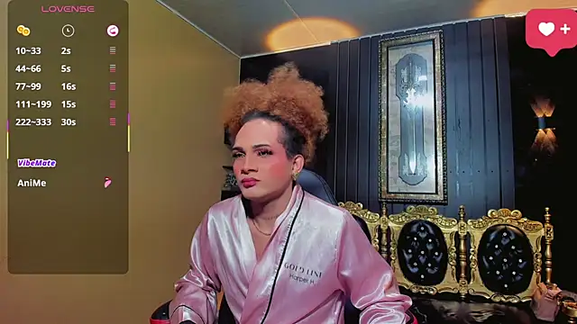 Sharlotte_Jones webcam