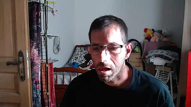 steph19x5 (M mature) - #big-cocks #bisexuals #brunettes #cam2cam #cheap-privates #flashing #french #handjob #hd #masturbation #mature #mobile #recordable-publics #skinny #small-audience #white