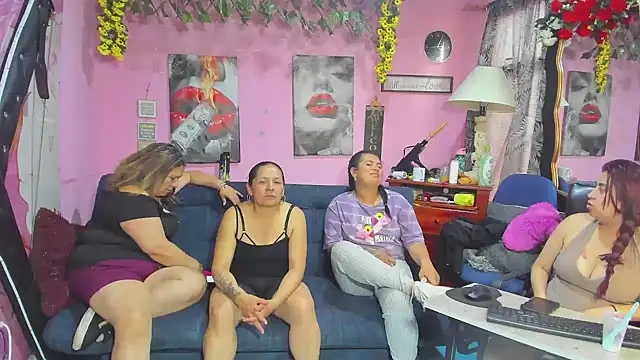 lesbiancuple webcam