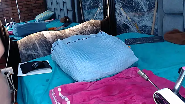 Couple_Gold69 webcam