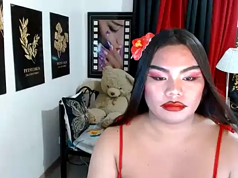 TSbrianaHugeCock webcam