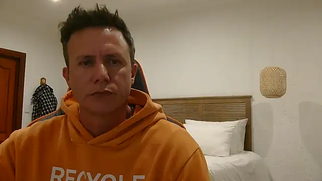 TroyDieselXXX webcam