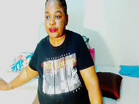 Love-Racheal75 webcam