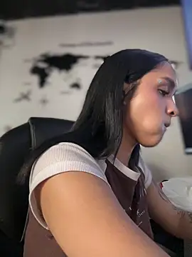 Isabella-Teen webcam