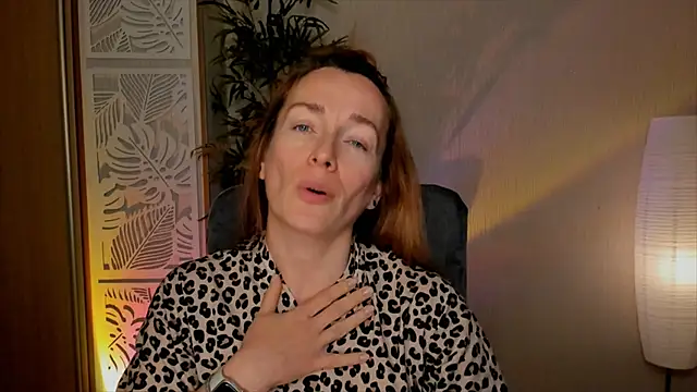 RebeccaMartinez webcam