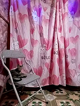 Girlsexxy-excitef webcam