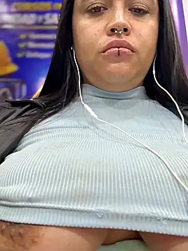 _Mia-Safety_Inspector webcam