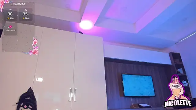 nicolette_tay webcam