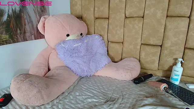 katy_handerson webcam