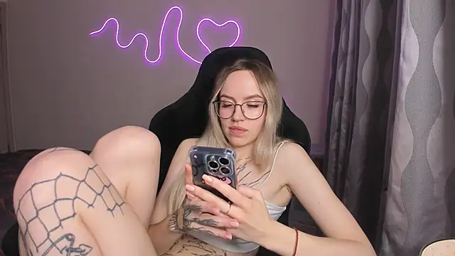 hello_kittyyk webcam