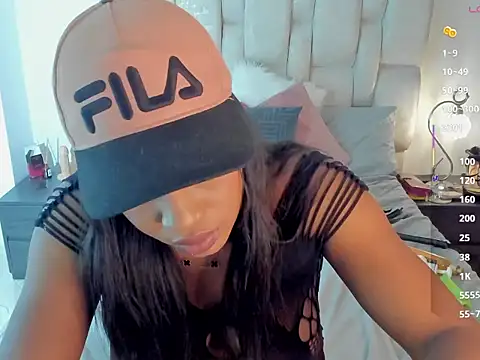 nia_brown webcam