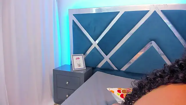 Tiffanymiller00 webcam