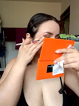 SeleneLuminari8 webcam