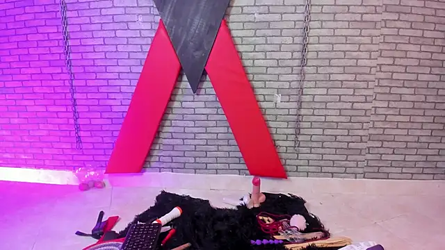 hillary_bigbutt webcam