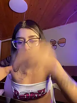 chanell_pinkk webcam