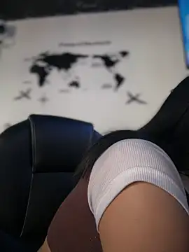 Isabella-Teen webcam