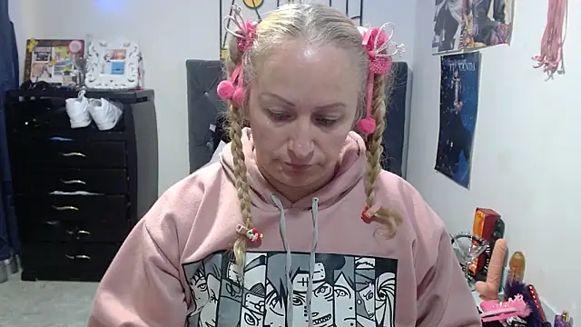 emperabigbootybigass webcam