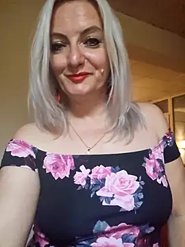 online chatting LadyTouch