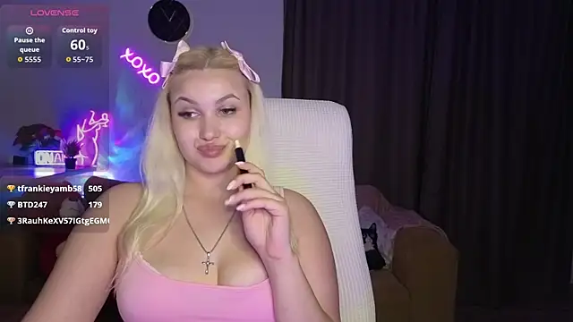 adrelaxina Stripchat cam model