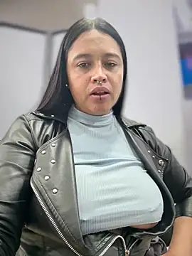 _Mia-Safety_Inspector webcam