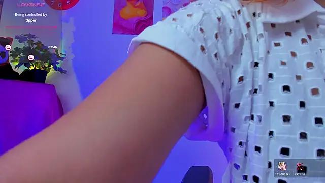 _Moon_Johnson webcam