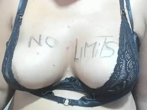 Valentinahot7 webcam