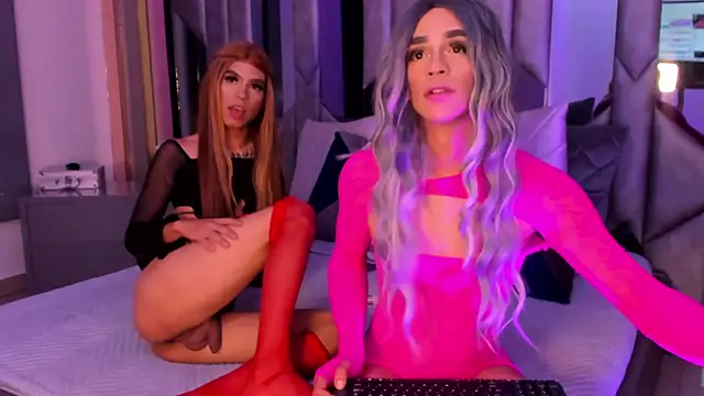 Sweets_Nahomy webcam