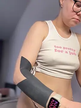 _cherrybloom_ (F young) - No goal. Let's just have good vibes