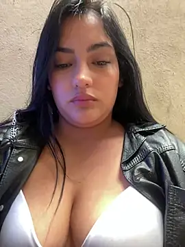 sahanaprincesss - SahanaPrincesss's free webcam - UK Sex Cams