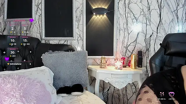 adelinemoretti webcam