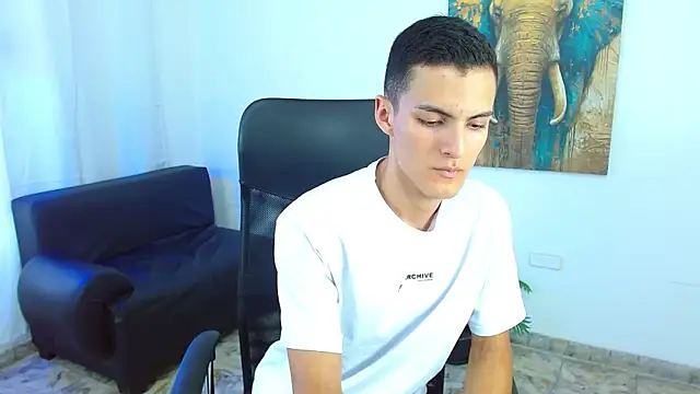 matiius18 - Matiius18's free webcam - UK Sex Cams