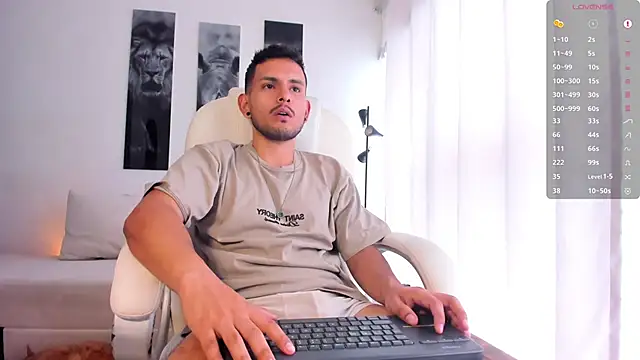 Stud_samu live sex cam