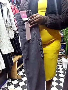 Bootiq Stripchat cam model