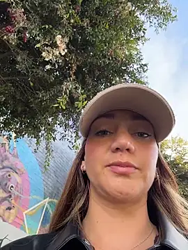 Nina_velvet01 - Offline