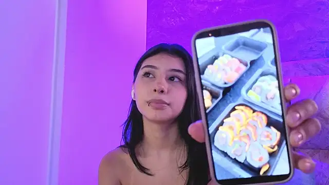 chloe_bluee_ Stripchat cam model