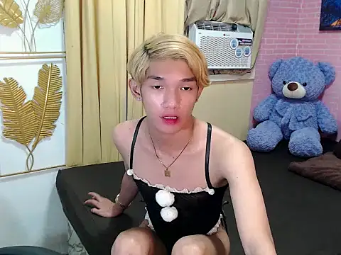 urasian_john18 webcam