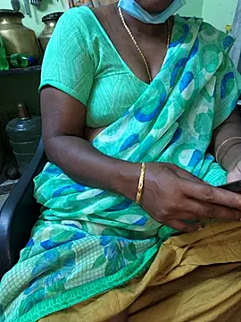 Tamilselviroja- webcam