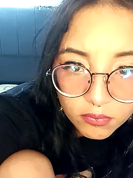 kitsune_nyoko webcam