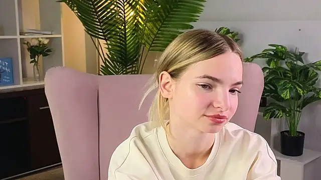 RosannPritchard webcam