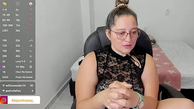 alejandra_milf_ webcam