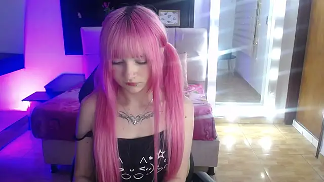 _Charlotte_Collins_ webcam