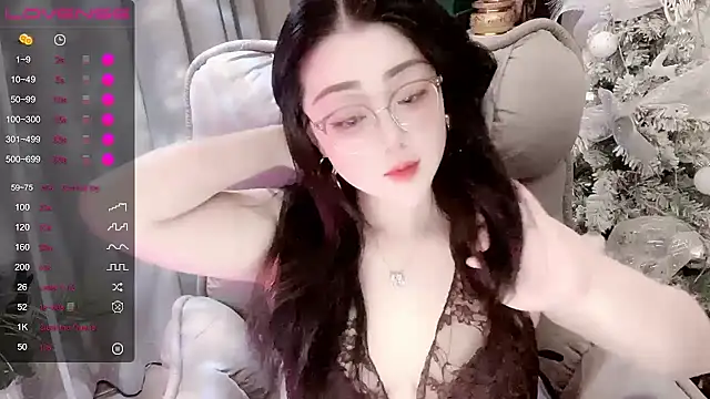 Monica-666888- webcam