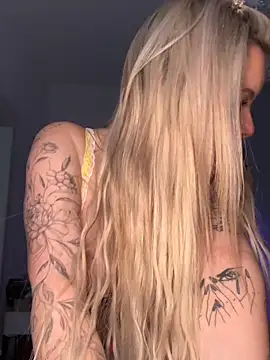 shorty_holly (Ask my age) - Blowjob / Last Tipper get Video