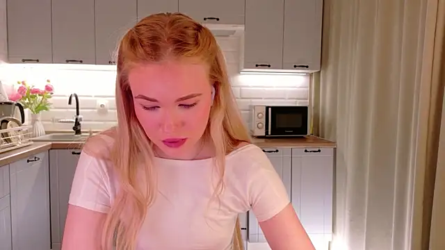 Veronika_Mitchel webcam