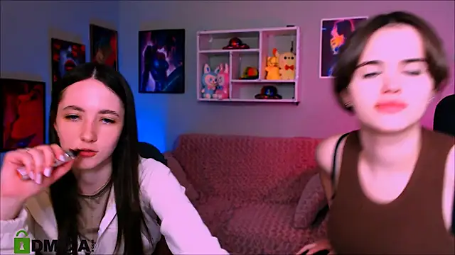 bella_dorn - Bella_dorn's free webcam - UK Sex Cams