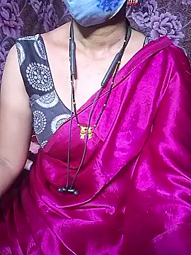 xbhuume (F milf) - nude show